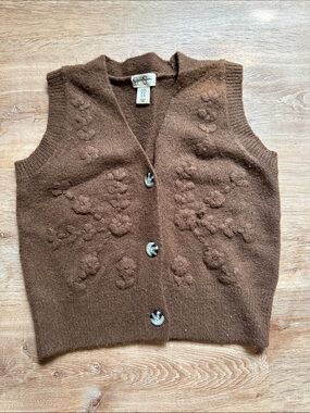 Jessica Simpson Brown Floral Embroidered Knit Vest